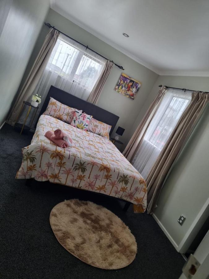 Auckland Accomodation Near Airport Apartment Exterior photo