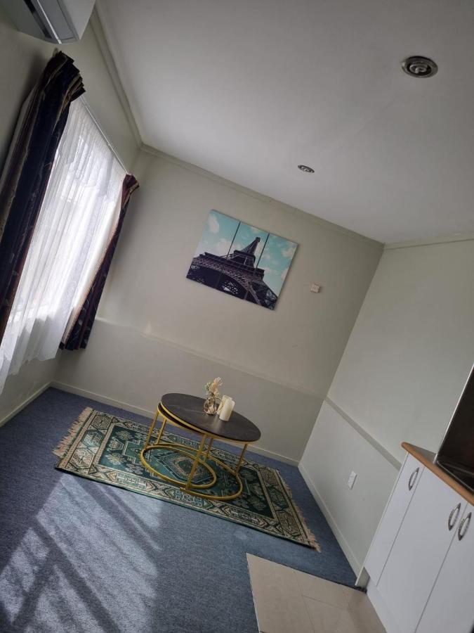 Auckland Accomodation Near Airport Apartment Exterior photo